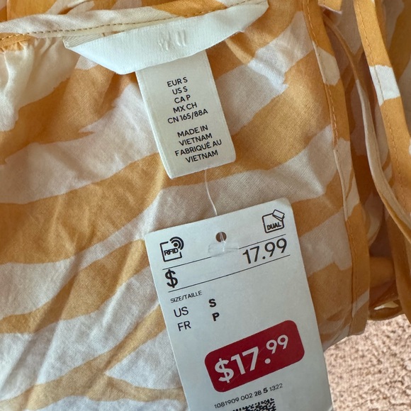 Flowing Casual Dress - Picture 8 of 8